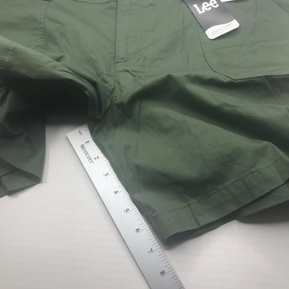 Lee Women's 18M Midrise Bermuda Regular Fit Moss Green Utility Short New - Picture 9 of 12